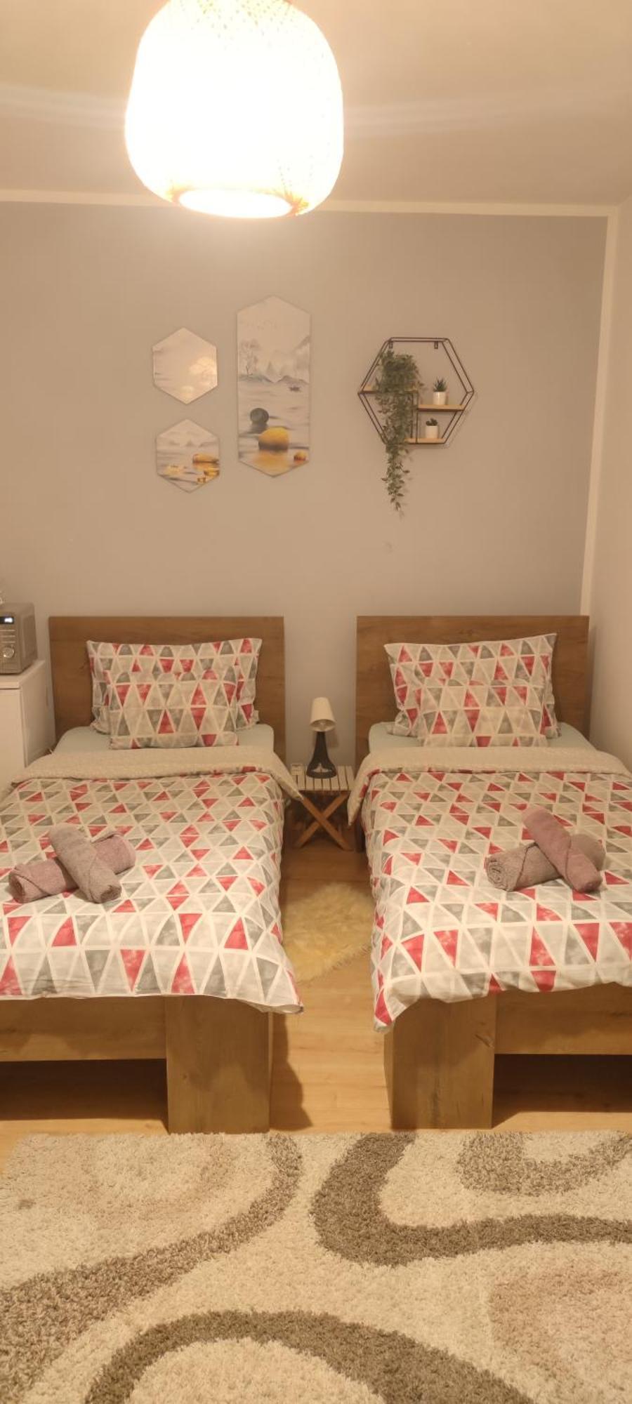 Zen Apartmani 즈레냐닌 외부 사진