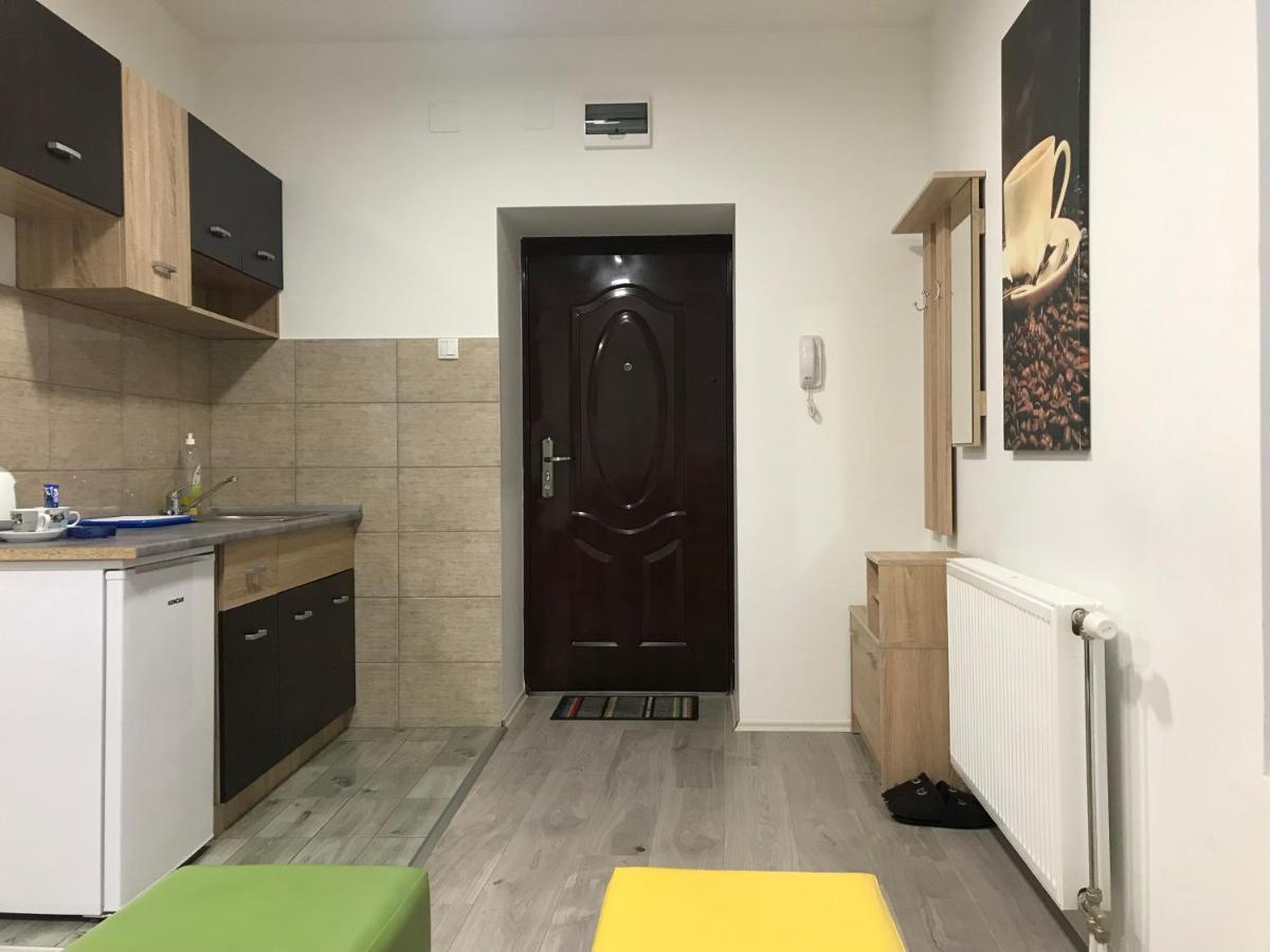 Zen Apartmani 즈레냐닌 외부 사진